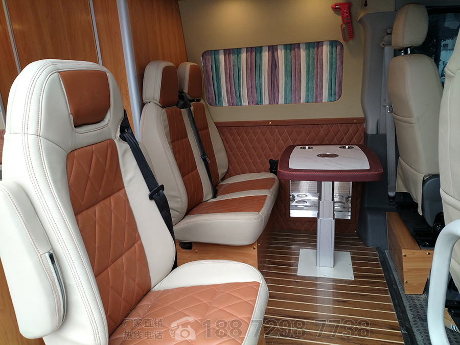 程力大通V80長軸高頂自動(dòng)擋B型房車 程力大通V80長軸高頂自動(dòng)擋B型房車