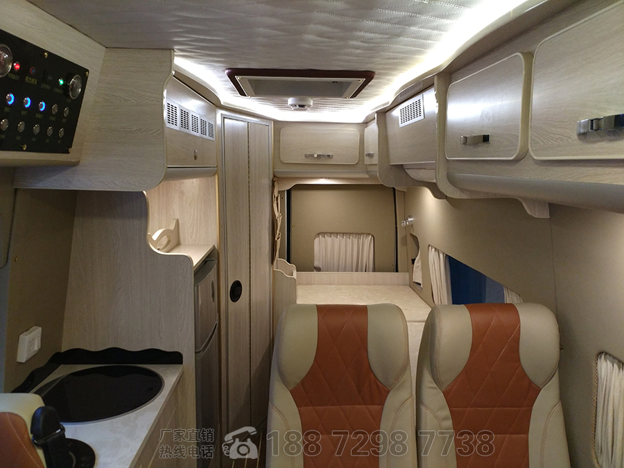 福特全順V348長軸高頂B型房車3 福特全順V348長軸高頂B型房車3