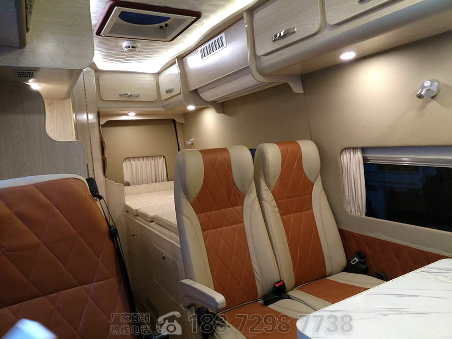 福特全順V348長軸高頂B型房車4 福特全順V348長軸高頂B型房車4