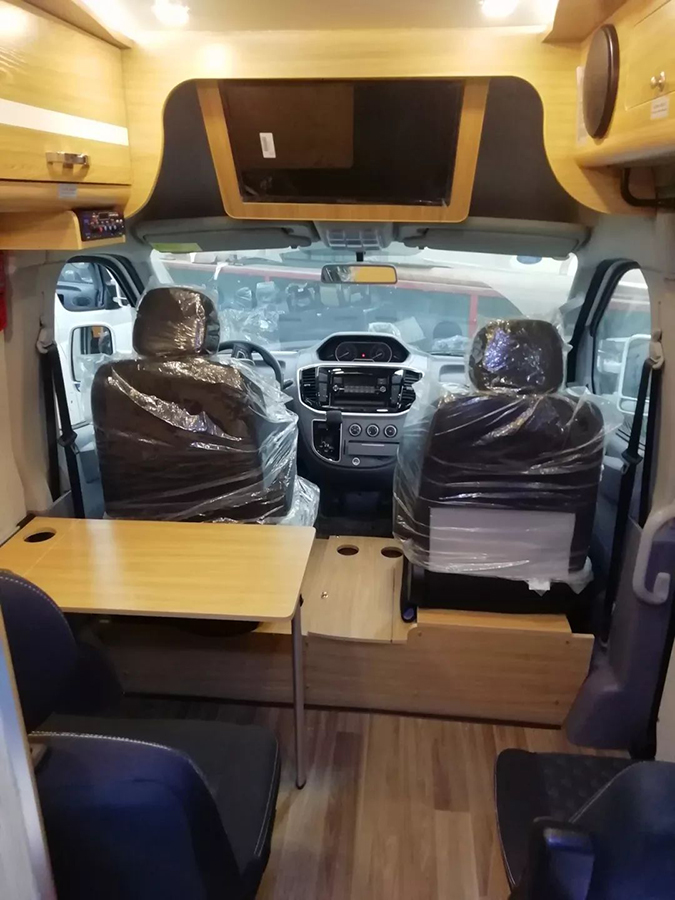 程力房車-上汽大通國六長軸高頂房車2 程力房車-上汽大通國六長軸高頂房車2