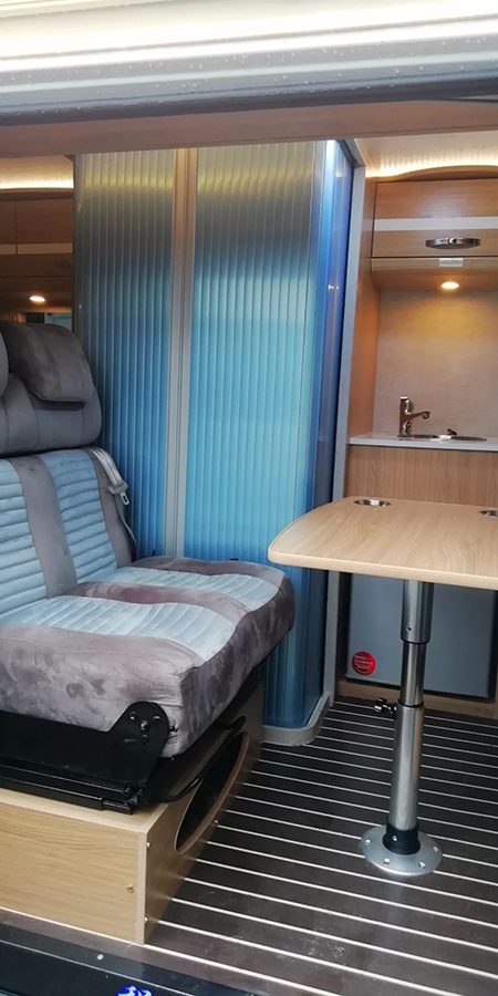 程力房車-上汽大通國六短軸中頂房車4 程力房車-上汽大通國六短軸中頂房車4